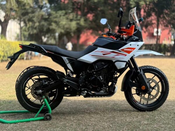 2025 KTM Adventure
