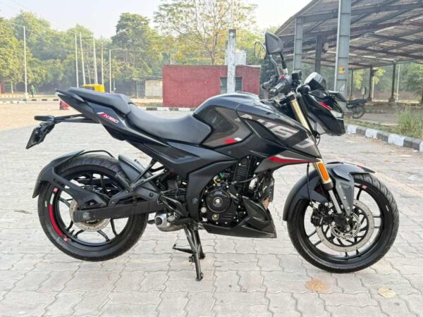 2025 Bajaj Pulsar