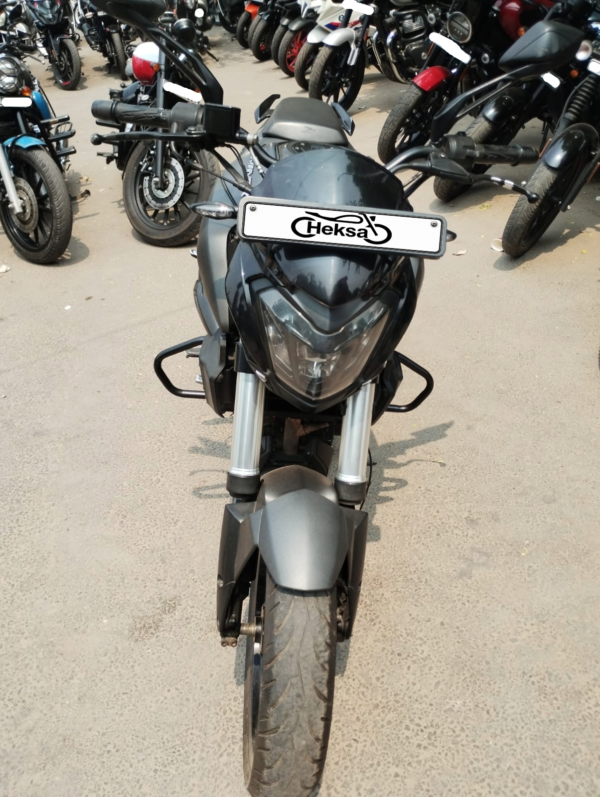 2019 Bajaj dominor400
