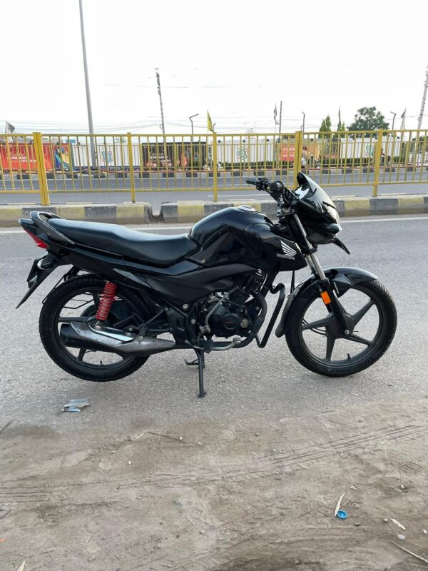 2019 Honda Livo