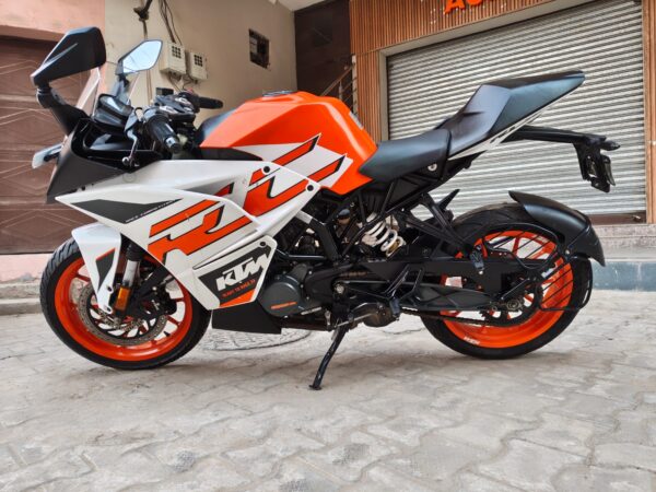 2020 KTM RC 125