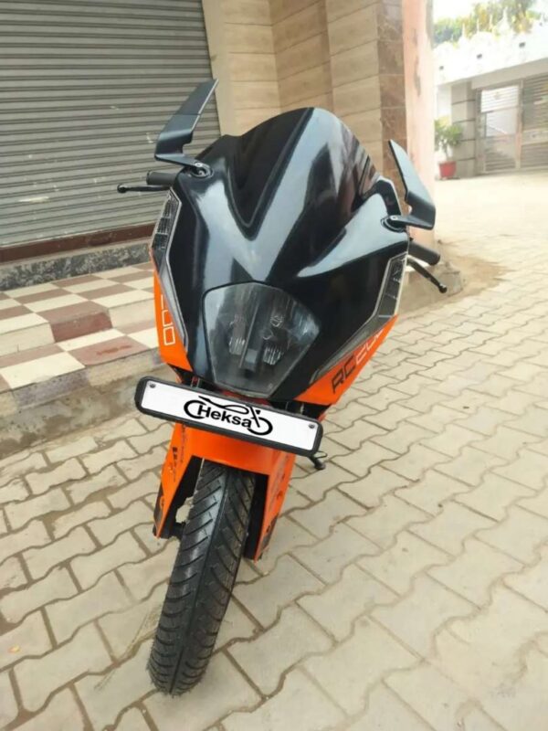 2023 KTM RC 200