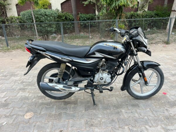 2024 Bajaj Platina