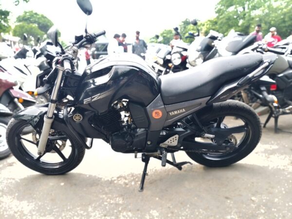 2012 Yamaha FZ