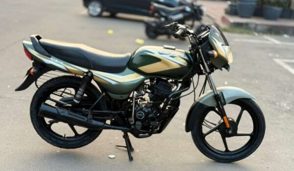 2020 Bajaj CT