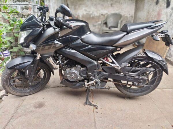 2021 Bajaj Pulsar NS200