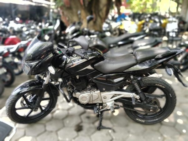 2017 Bajaj Pulsar