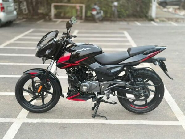 2021 Bajaj Pulsar