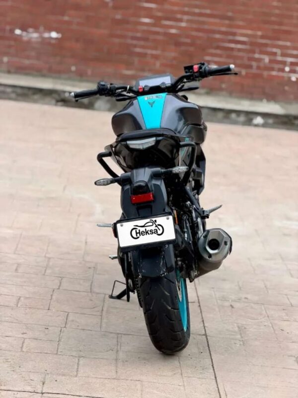 2024 Yamaha MT 15 V2