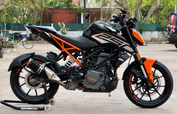 2022 KTM Duke 250