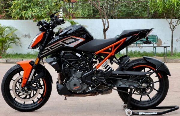 2022 KTM Duke 250