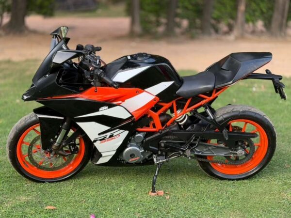 2018 KTM RC 390