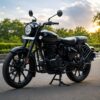 2025 Royal Enfield Classic stealth black
