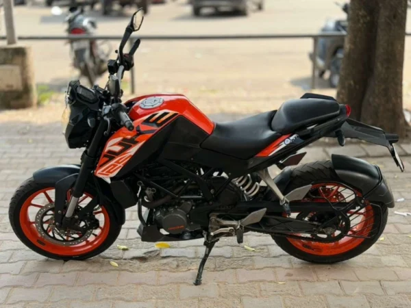 2019 KTM Duke