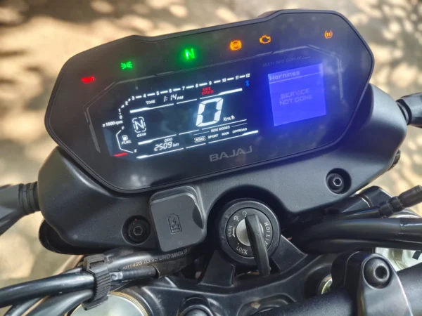 2025 Bajaj Pulsar NS400z