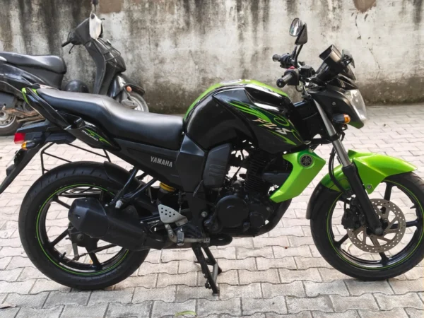 2012 Yamaha FZ