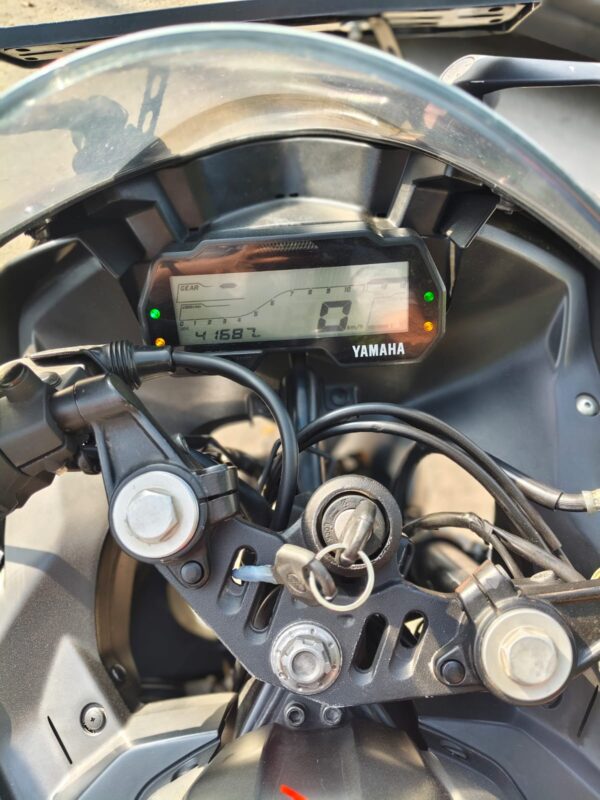 2021 Yamaha R15