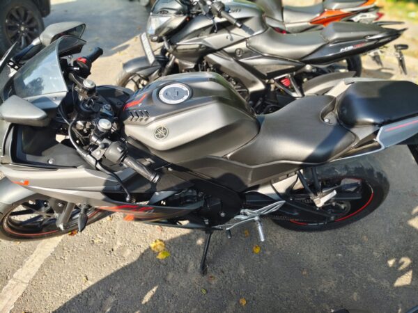 2021 Yamaha R15