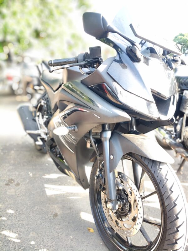 2021 Yamaha R15