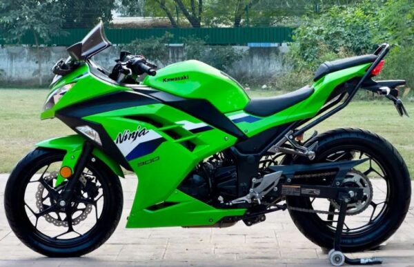 2026 Kawasaki Ninja 300